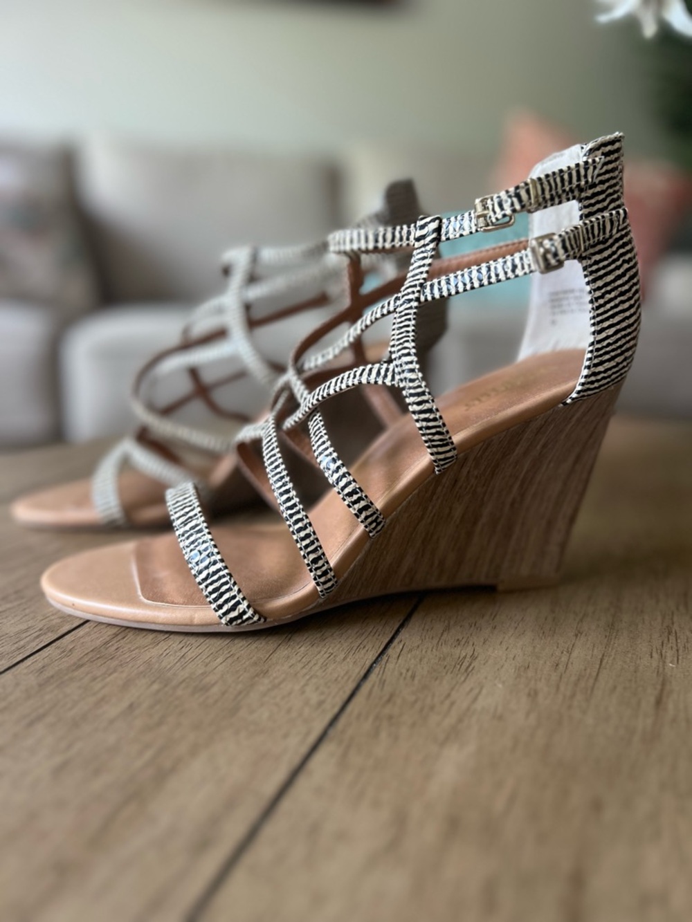 Seychelles Striped Black & Tan Wedge Sandals - Women's Summer Heels